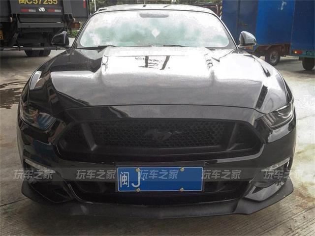 保持一腔热血 95后车友的福特Mustang改装故事