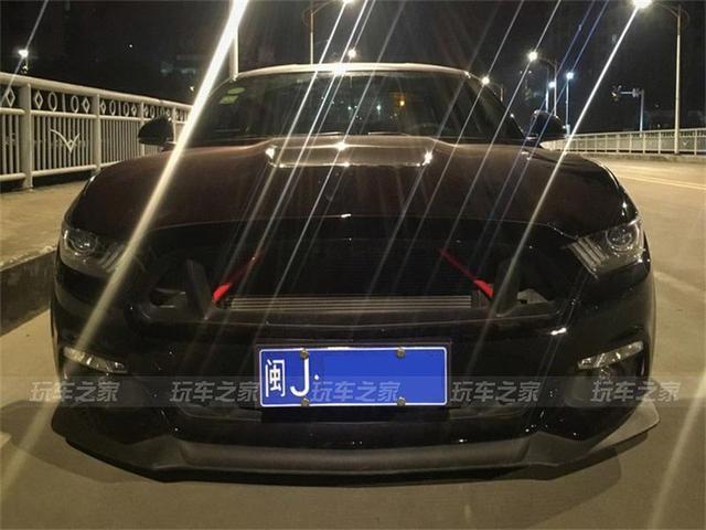 保持一腔热血 95后车友的福特Mustang改装故事