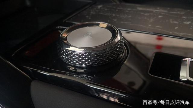 2021款哈弗H6比本田CRV好吗？它费油吗？车主说了小毛病