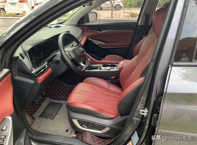 被颜值吸引，为产品力买单。喜提CS75Plus，这价格还行吧