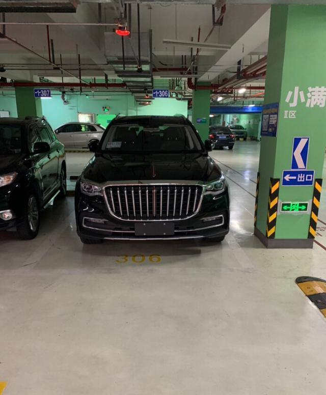 红旗HS7，车主：满意，3.0T V6发动机，轻松甩开汉兰达
