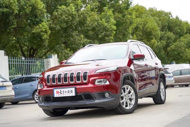 12万买更城市化的Jeep，空间配置实用，满是更好的感受