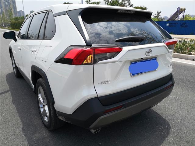 从内心出发，感性去选车，RAV4荣放还真不错