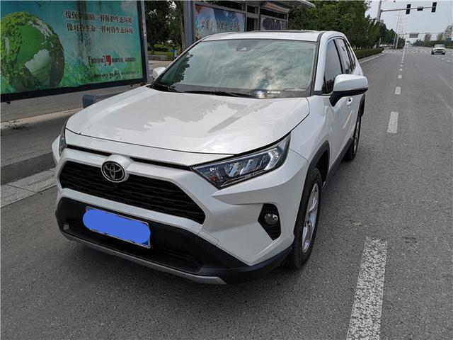 从内心出发，感性去选车，RAV4荣放还真不错