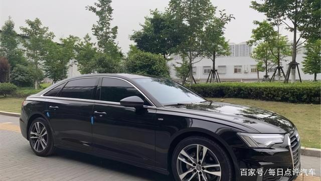 奥迪A6L比宝马525好吗？买它花了459376元贵吗？