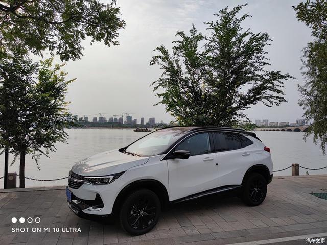 带“小白”逛古城我的全新昂科拉
