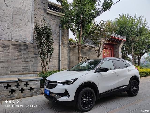 带“小白”逛古城我的全新昂科拉