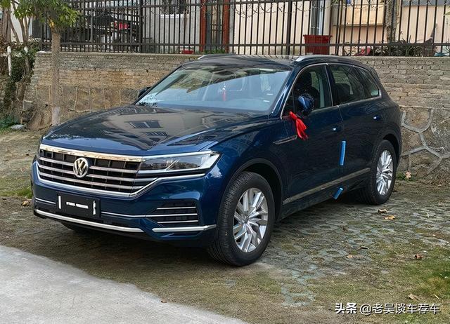 开过大众途锐，再开保时捷卡宴，车主发自内心地说了感受