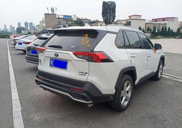 生活的美好，源于平淡中的一点惊喜，荣放提车作业