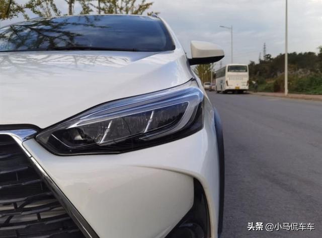 飞度太贵，最后选择了致炫X。裸车8万送豪华版轮毂，这价格如何