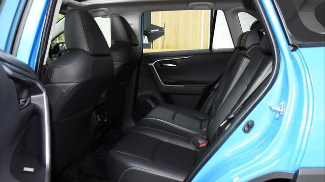 23万买2020款丰田RAV4荣放值吗？说下用车感受