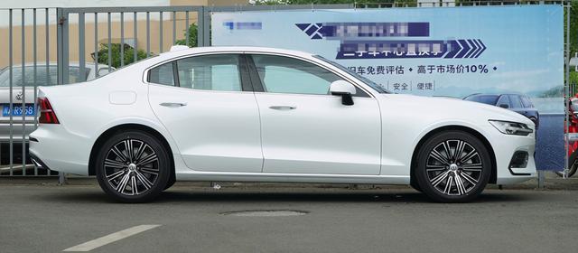 27.58提了沃尔沃S60，用车两个月后，车主的真实用车体验