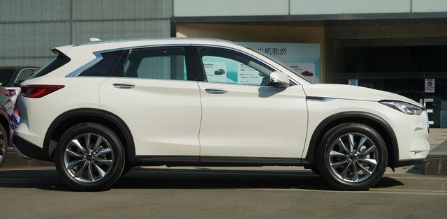 27万提英菲尼迪QX50，行驶1600公里，车主真实驾驶感受