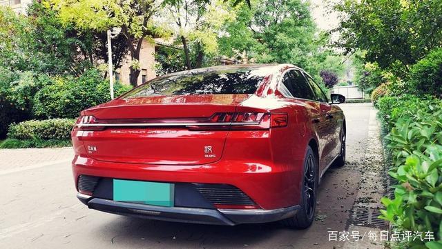 比亚迪汉的内饰差吗？它的隔音很差吗？车主反馈了缺点和优势