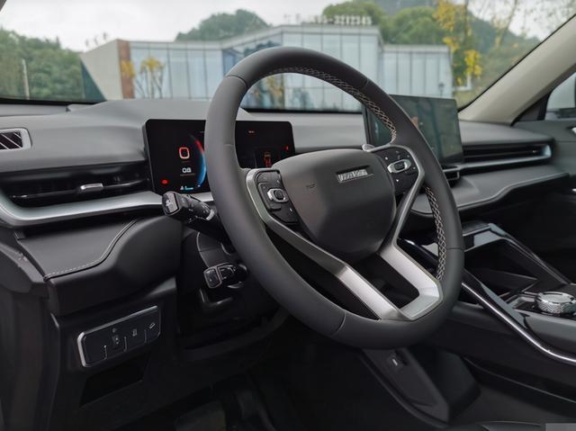 12.3万提了辆全新哈弗H6，开了2860公里，车主有话说