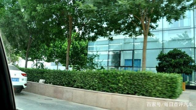 亚洲龙的风噪大吗？它的座椅硬吗？车主反馈了几个小问题