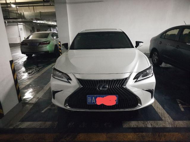 雷克萨斯es，车主两年感受