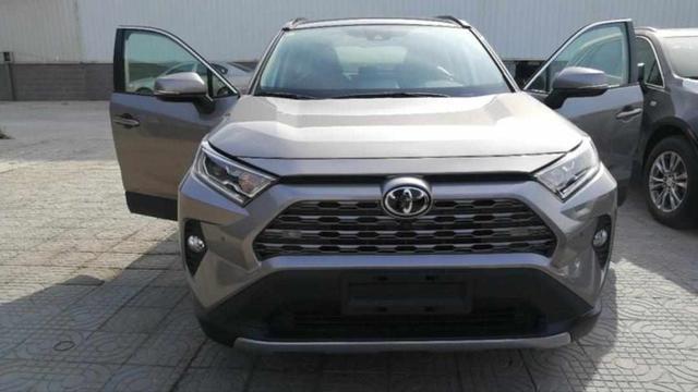 22.58万喜提全新丰田RAV4荣放，车主给出用车感受