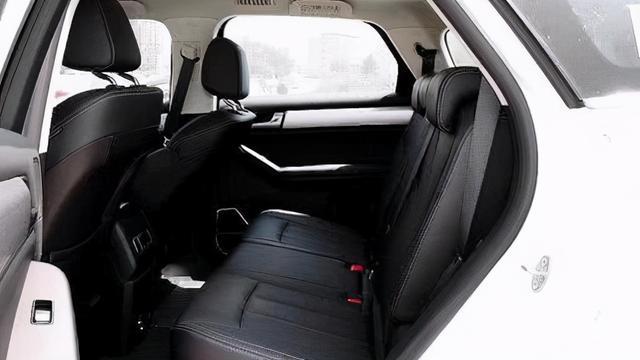 比亚迪唐3万公里后的用车感受：终归是“BYD”