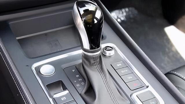 比亚迪唐3万公里后的用车感受：终归是“BYD”