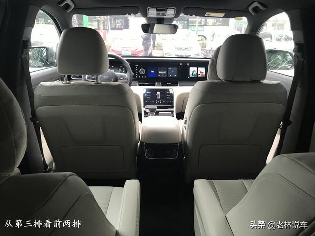 宝马X1车主喜提理想ONE，用车3月后：感觉X1就像拖拉机