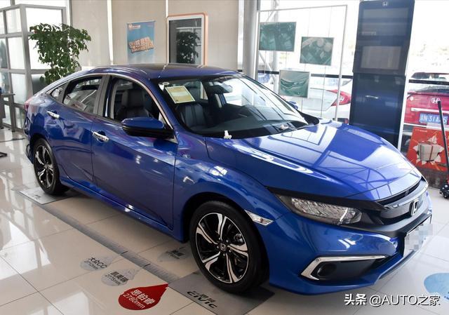 新款本田思域提车，落地16万，加速8秒，动感外观最帅气