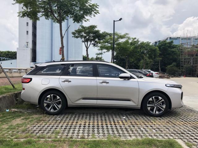弃奥迪A4旅行，入手RC-5W，车主：这才是适合国人的瓦罐车