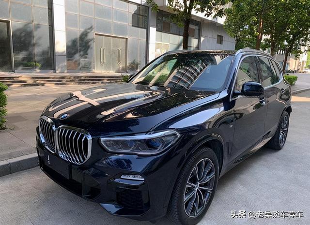 犹豫再三，76万提了宝马X5，再驾驶朋友奔驰GLE，差距明显