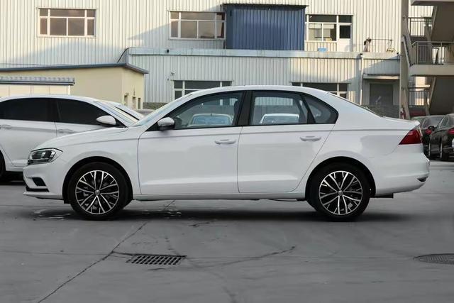 裸车79800提顶配宝来传奇！用车45天后，车主有话说