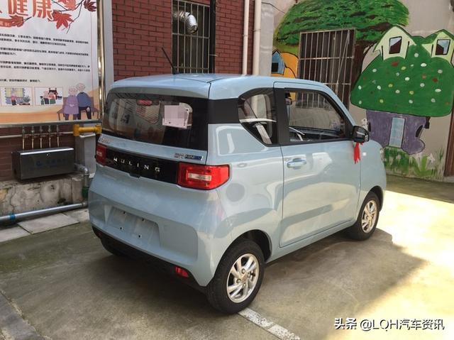 手握3万提宏光MINI，2门4座遮风挡雨，改装后像“大玩具”