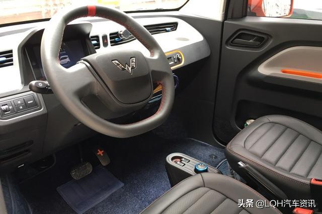 手握3万提宏光MINI，2门4座遮风挡雨，改装后像“大玩具”