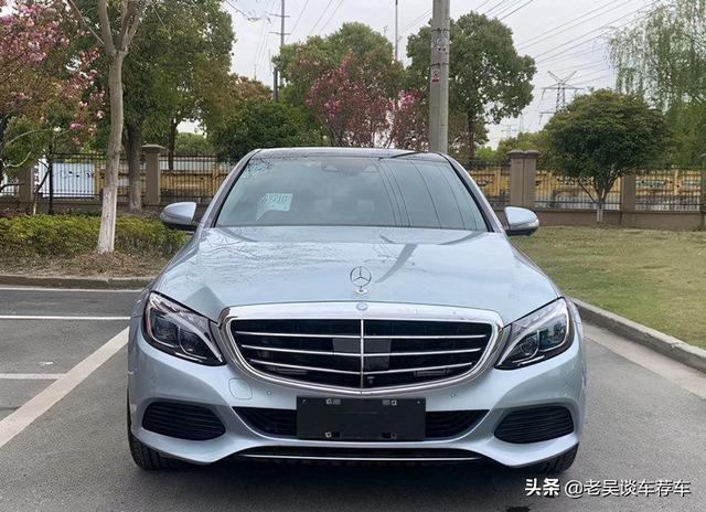 先开朋友的奥迪A4L，再花27万买奔驰C级，车主一肚子话要说