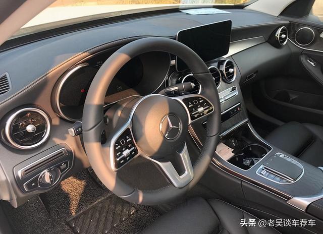 先开朋友的奥迪A4L，再花27万买奔驰C级，车主一肚子话要说