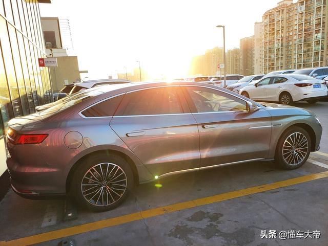 比亚迪汉DM使用心得，怎么开最省油？辅助驾驶比自己开还累