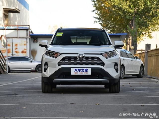 RAV4荣放的小毛病很多吗？14390公里后，车主说了小毛病