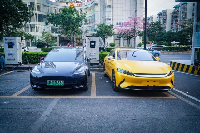 纯电轿跑比亚迪汉行2千公里深圳回云南，看高速续航到底是多少