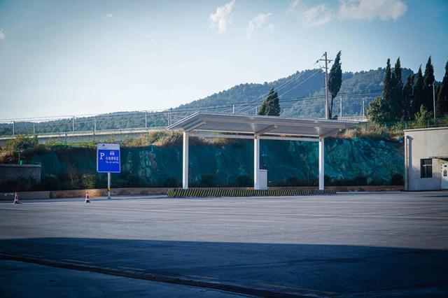 纯电轿跑比亚迪汉行2千公里深圳回云南，看高速续航到底是多少