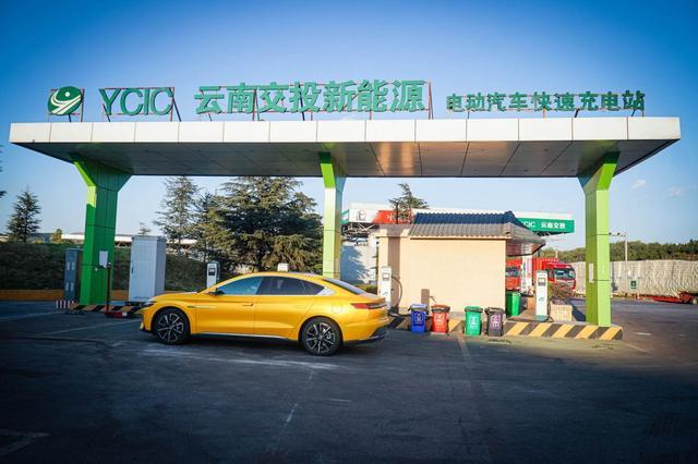 纯电轿跑比亚迪汉行2千公里深圳回云南，看高速续航到底是多少