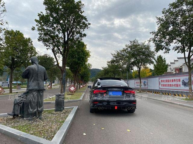 车友入手奥迪A3玩改装 两个月下来穷的什么也不剩了