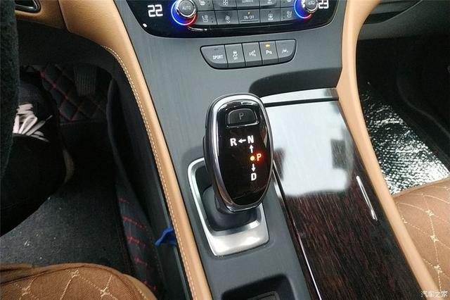 君越提车，来看怎么样
