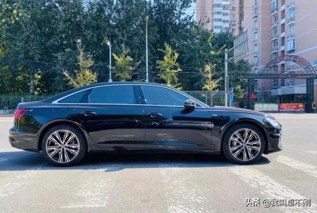 入手2020款奥迪A6L，5000公里后，车主：隔音不是很好