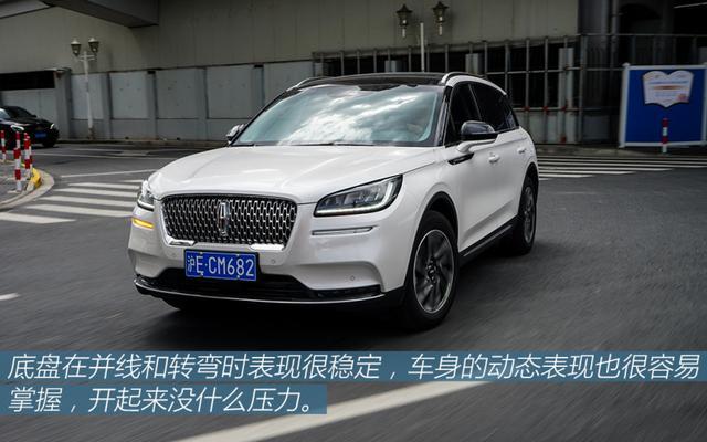 23.6万提了林肯冒险家，再开凯迪拉克XT4，车主：差距明显