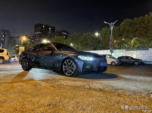 羡慕！江苏第一台上牌的宝马新4系430i，老婆生日当天提车