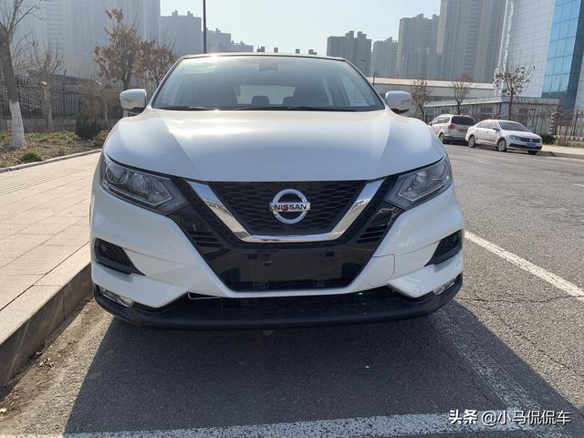 对比良久，15万预算最终选择了日产逍客，油耗6L，这价格贵不