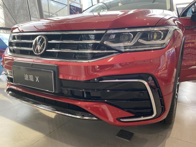 提途观X 2.0T低功率顶配，轿跑车身很动感，这价格合适吗？