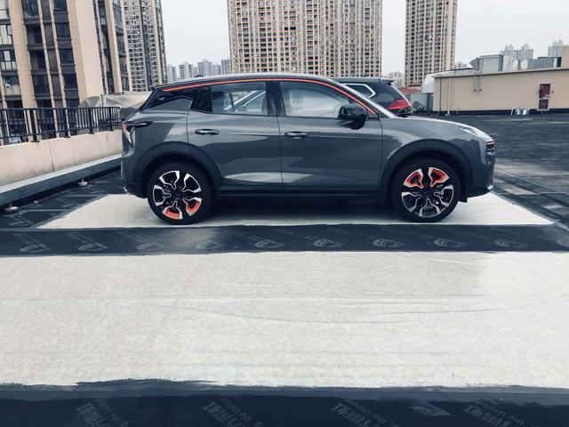 15万预算，我为什么买了一辆三缸领克06？
