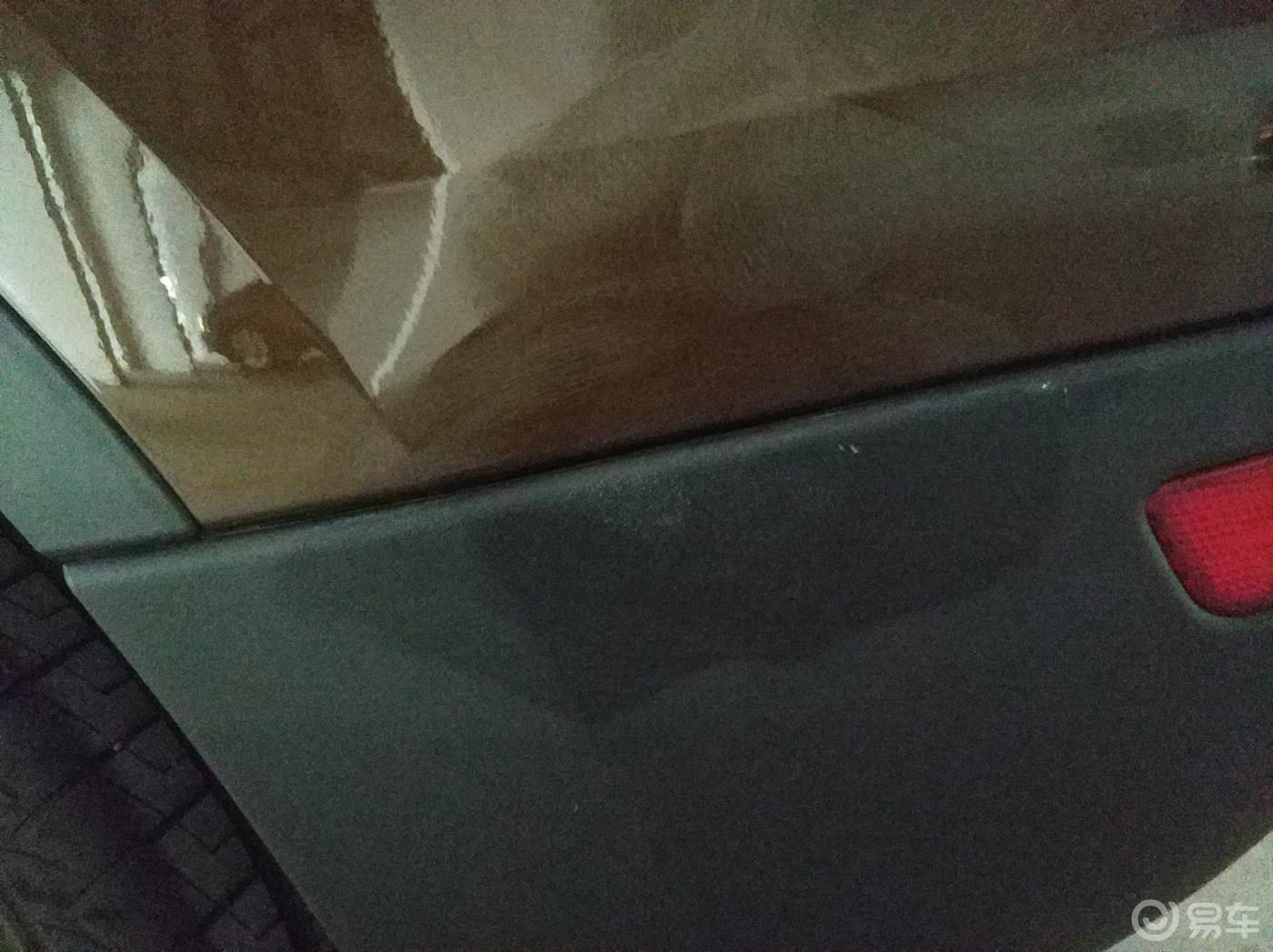 爱车养护，自己给博越打蜡