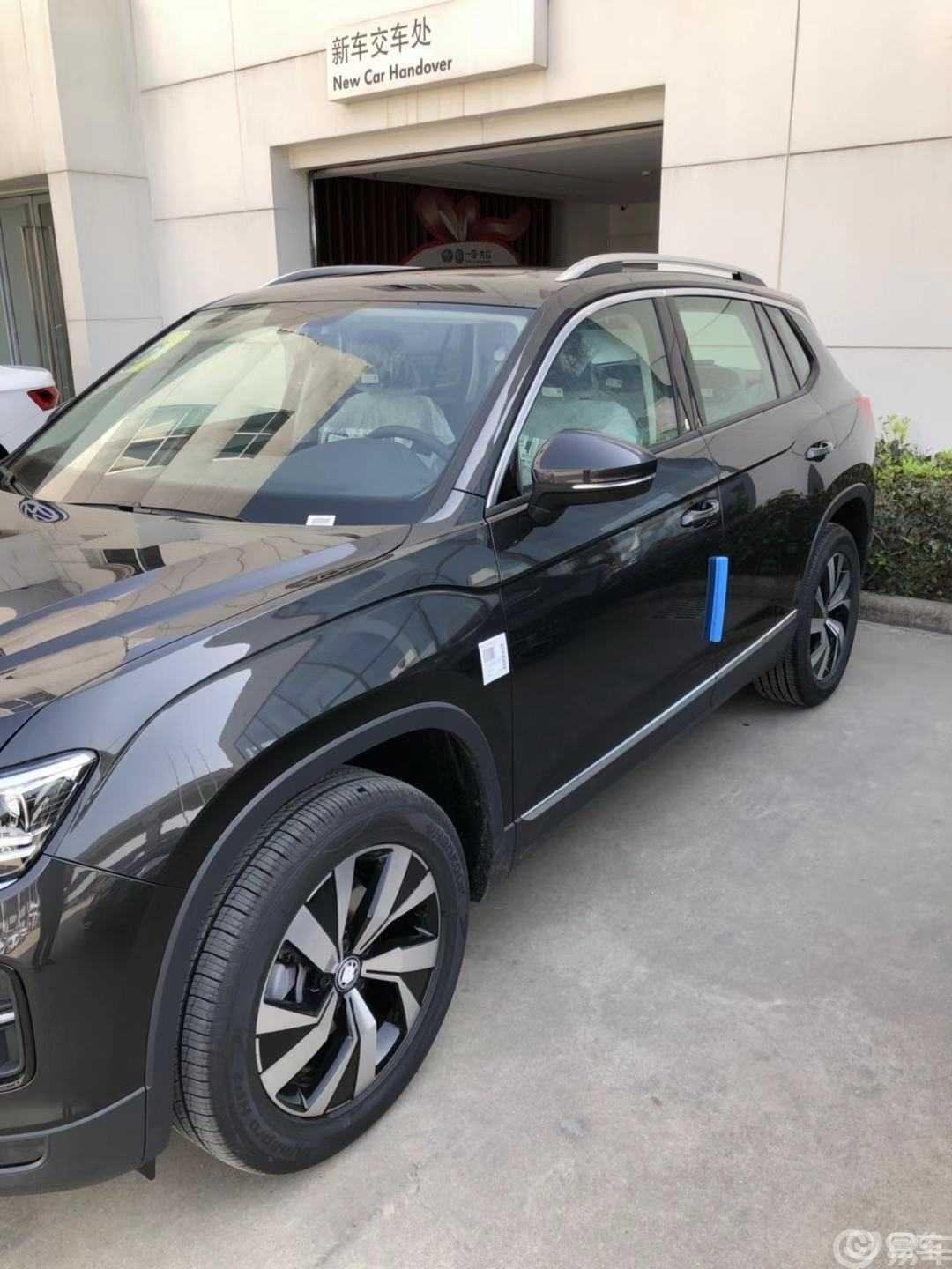 提车作业探岳330TSI