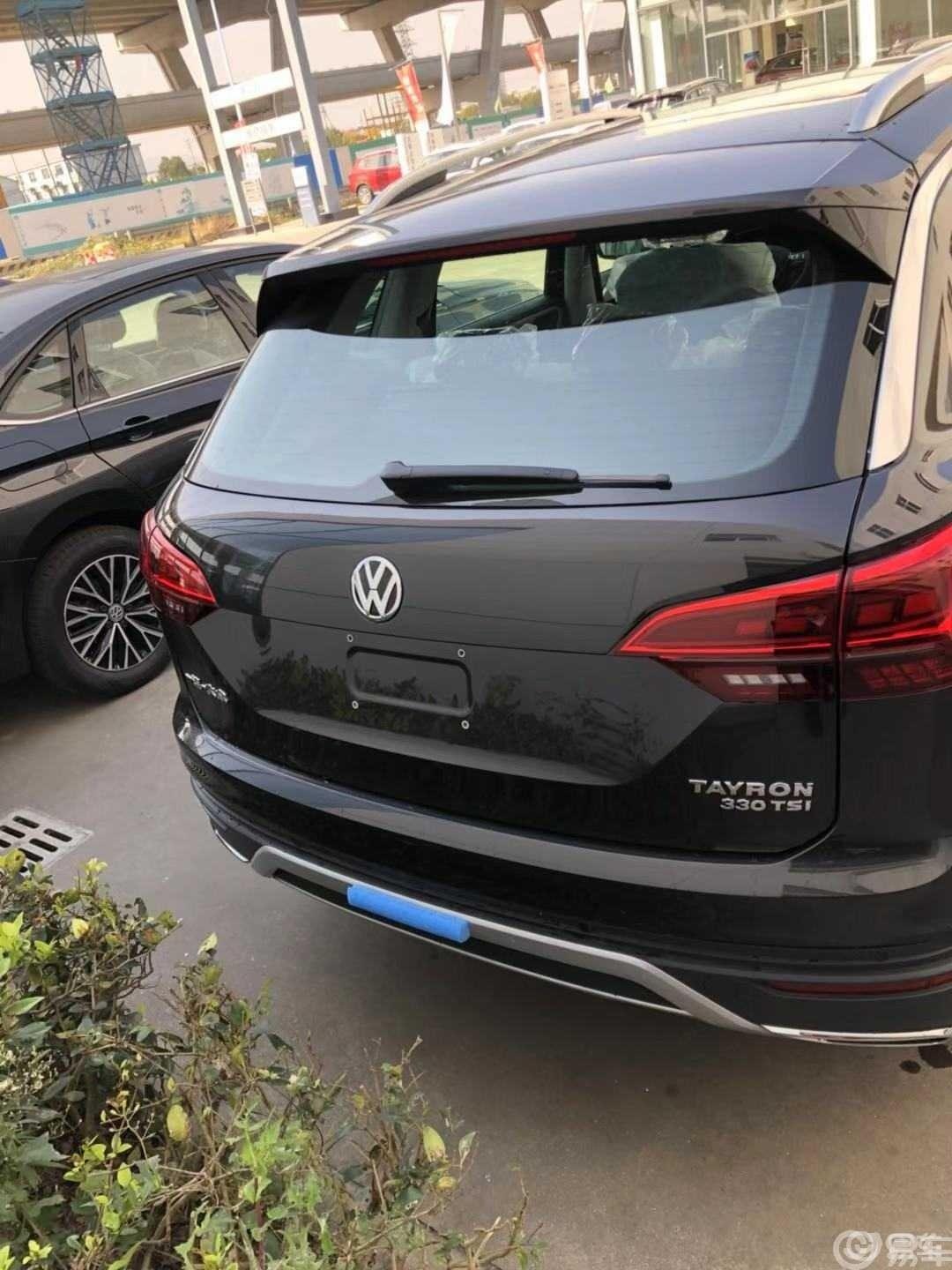 提车作业探岳330TSI