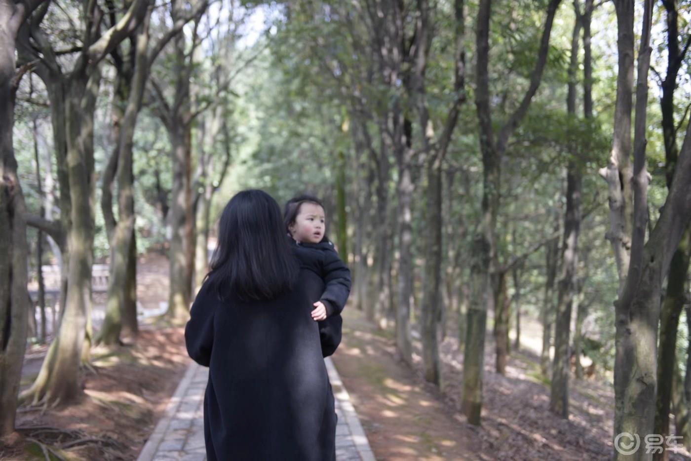 【萌娃当车模】愿时光能缓，愿晴安如常--小胖成长纪念册